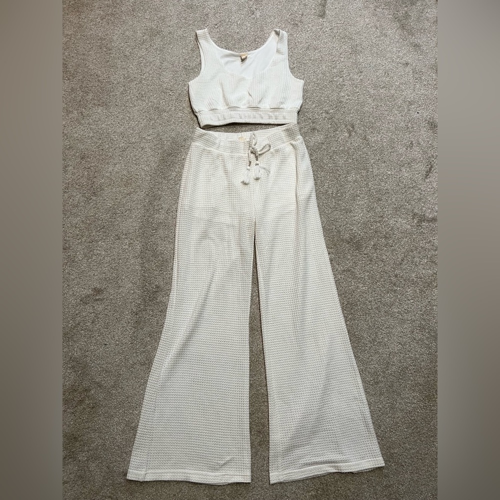 Surf Gypsy white outfit